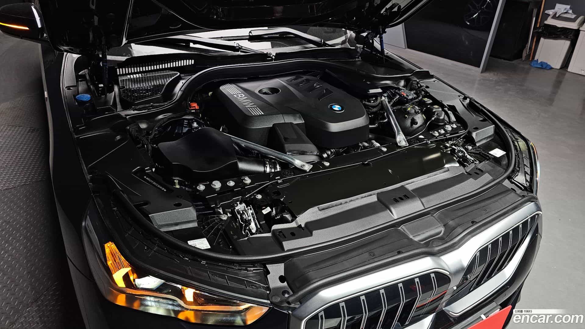 5-Series BMW 2025.7-OUTER-006