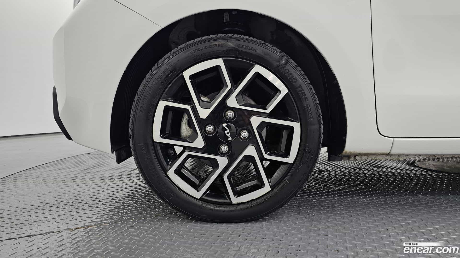 RAY Kia 2024.0-OUTER-005
