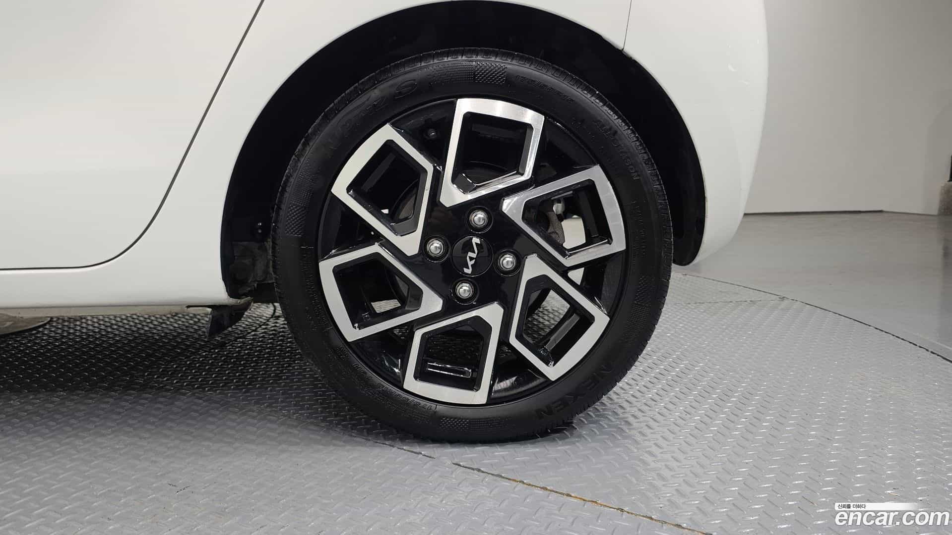 RAY Kia 2024.0-OUTER-031