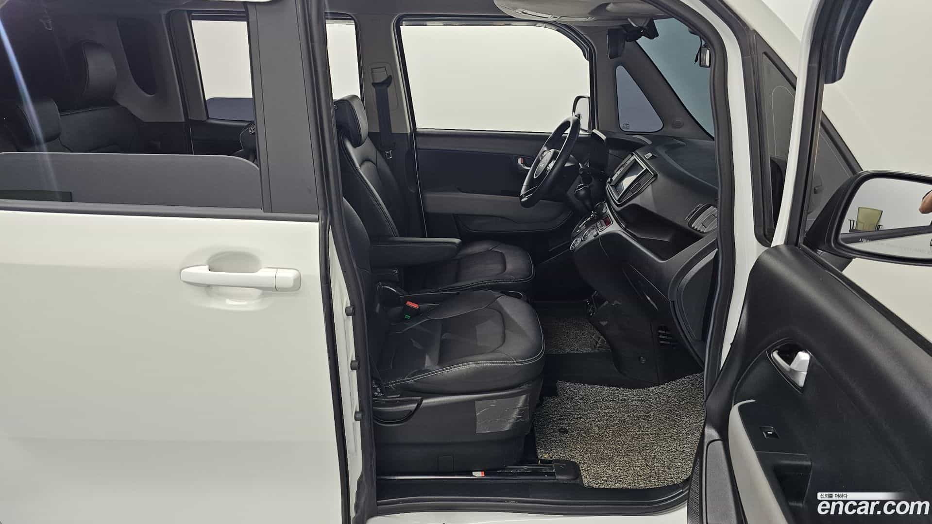 RAY Kia 2024.0-INNER-036