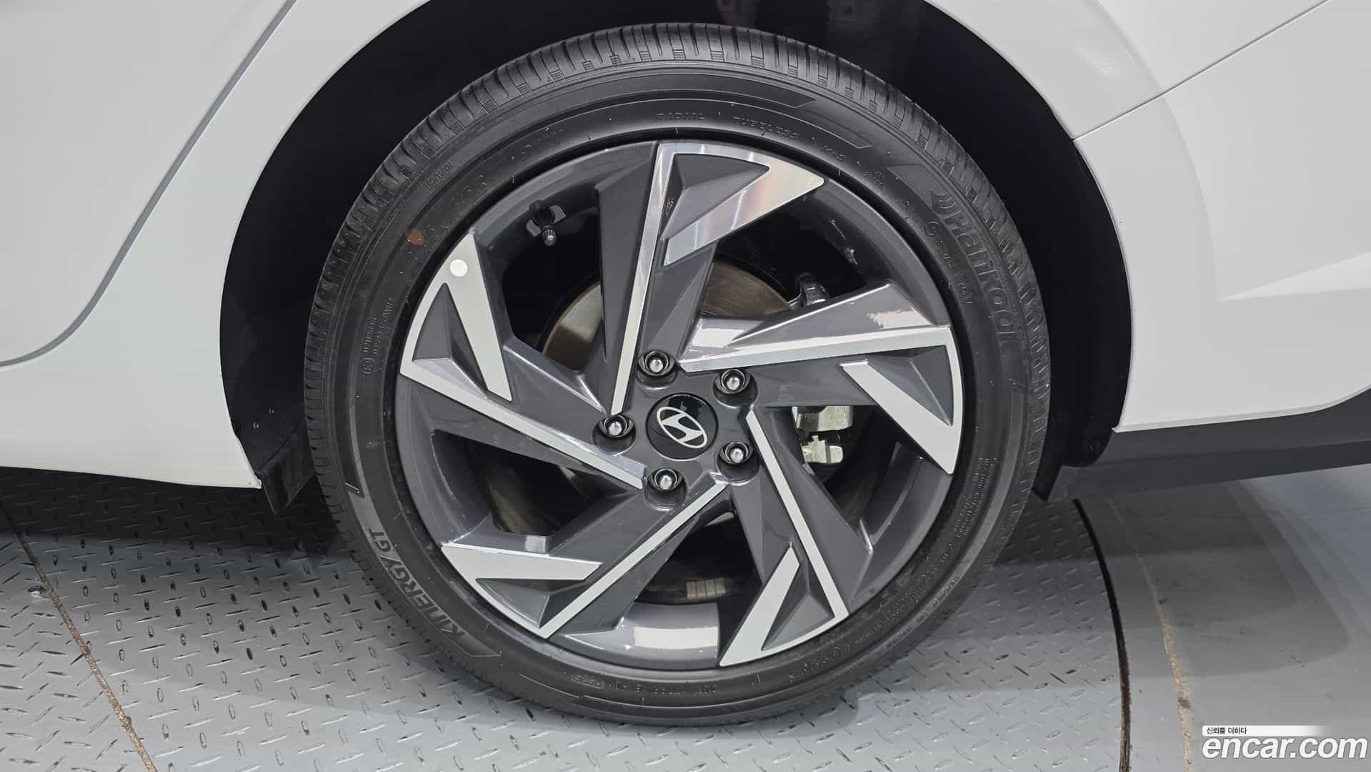 AVANTE Hyundai 2025.3-OUTER-031
