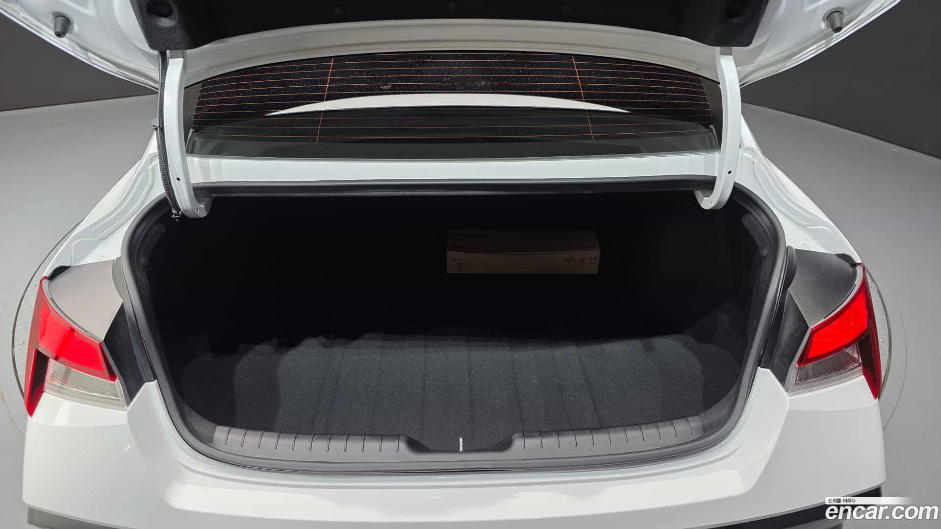 AVANTE Hyundai 2025.3-OPTION-043