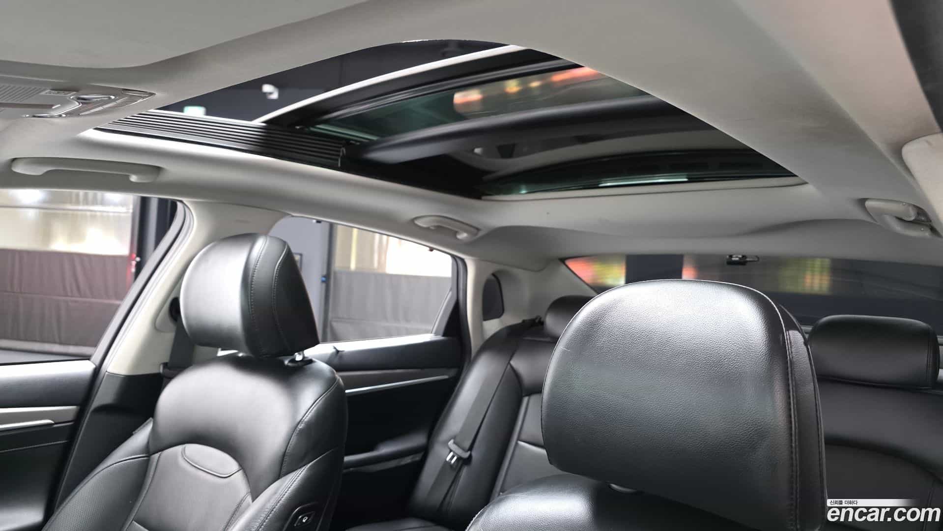 Grandeur Hyundai 2020.4-OPTION-022
