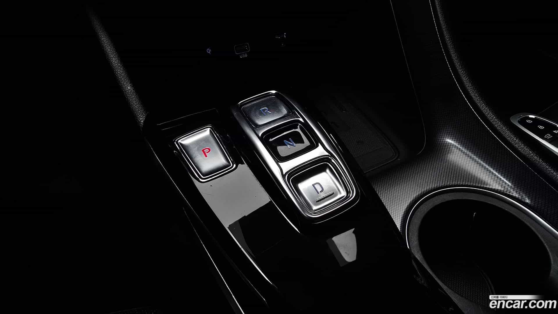 Sonata Hyundai 2019.6-INNER-009