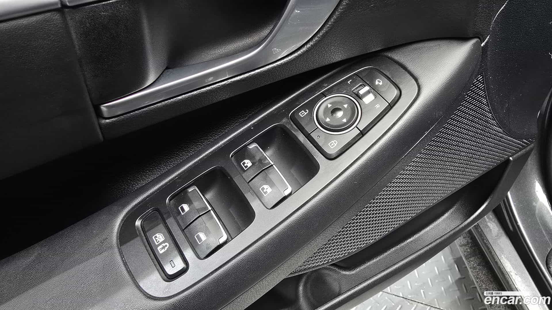 Sonata Hyundai 2019.6-OPTION-020
