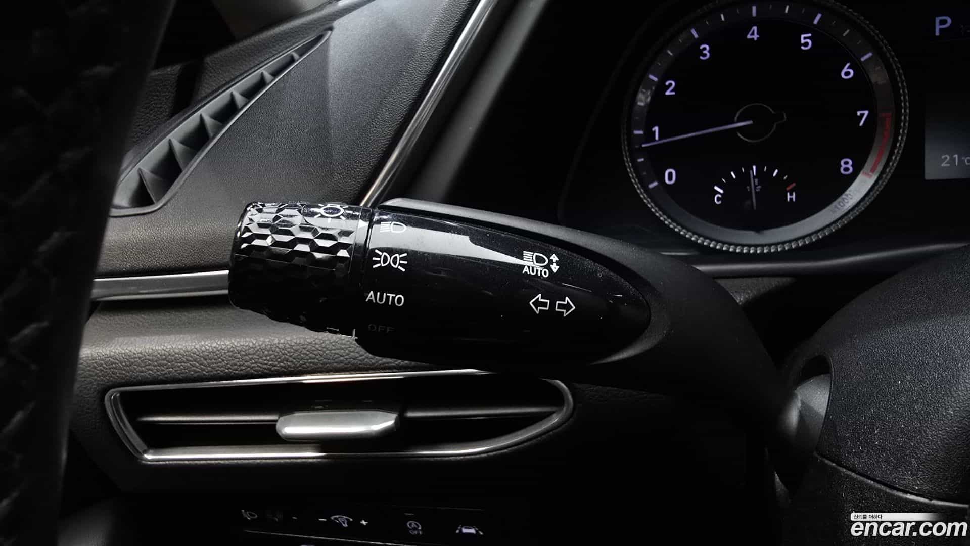 Sonata Hyundai 2019.6-OPTION-041