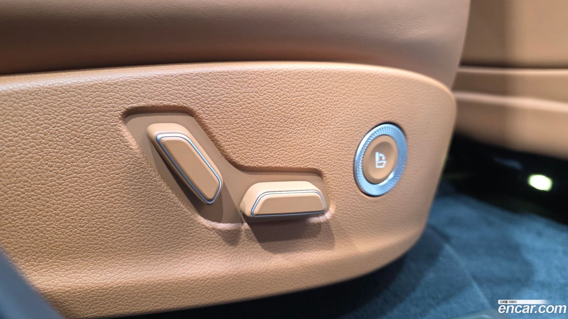 Main__Slider__Photo:GV80 Genesis 2024.1-33