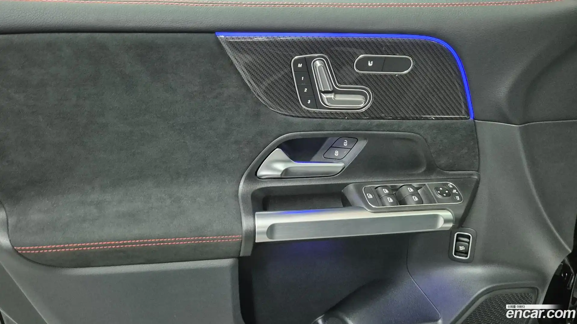 GLB-Class Mercedes-Benz 2025.3-OPTION-018