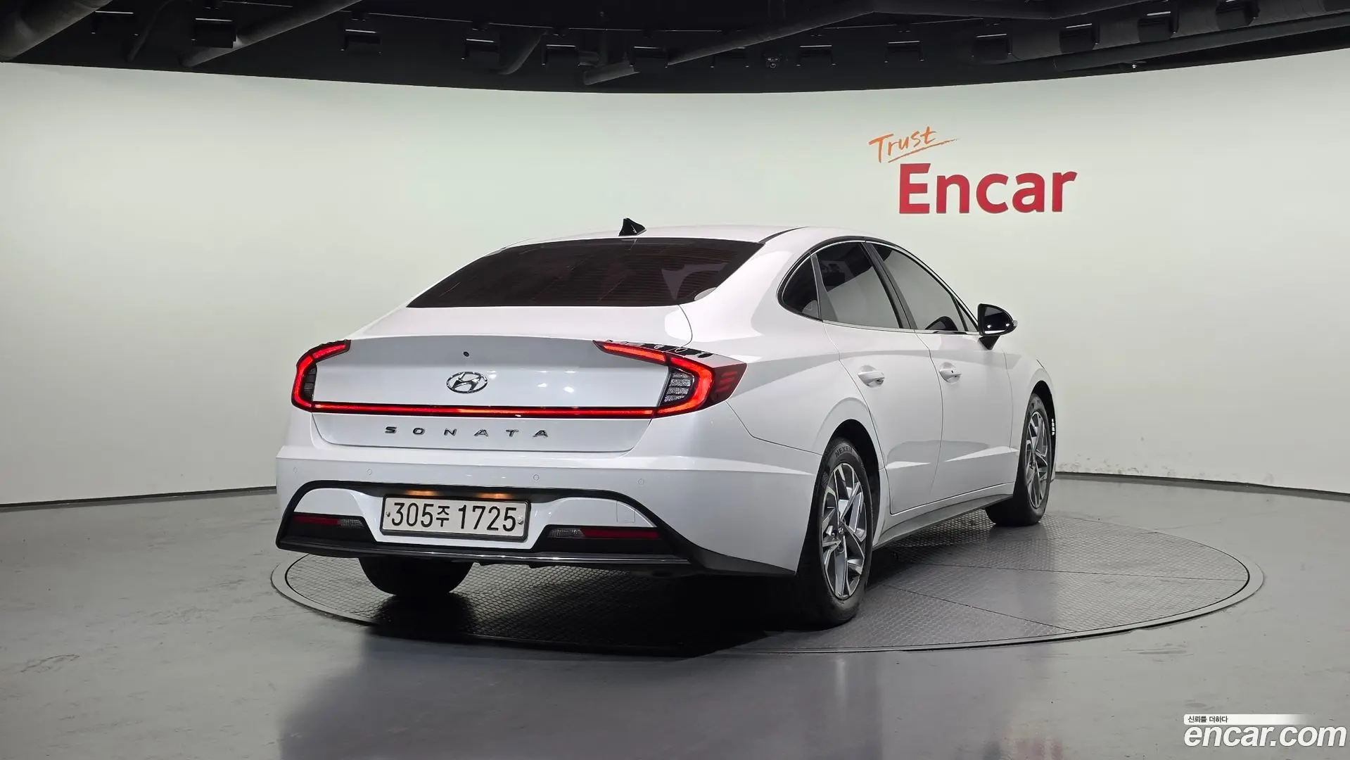 Main__Slider__Photo:Sonata Hyundai 2019.10-1