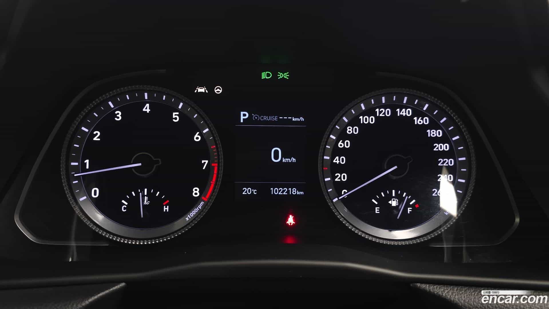 Sonata Hyundai 2019.10-INNER-008