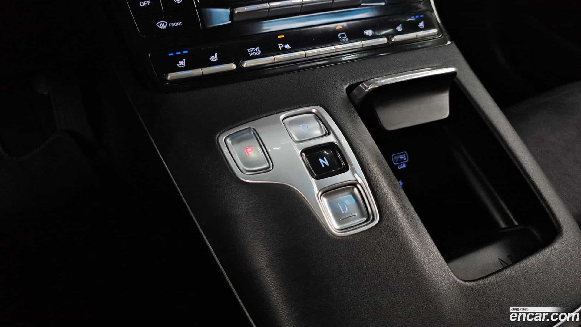 Grandeur Hyundai 2021.0-INNER-009