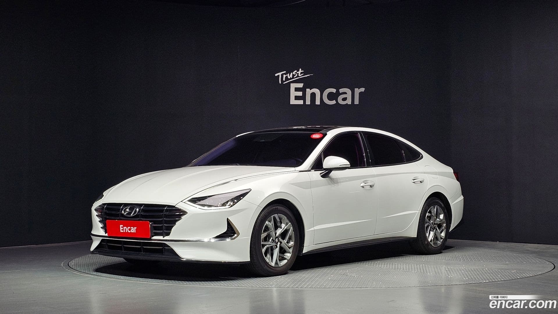 Main__Slider__Photo:Sonata Hyundai 2019.3-0
