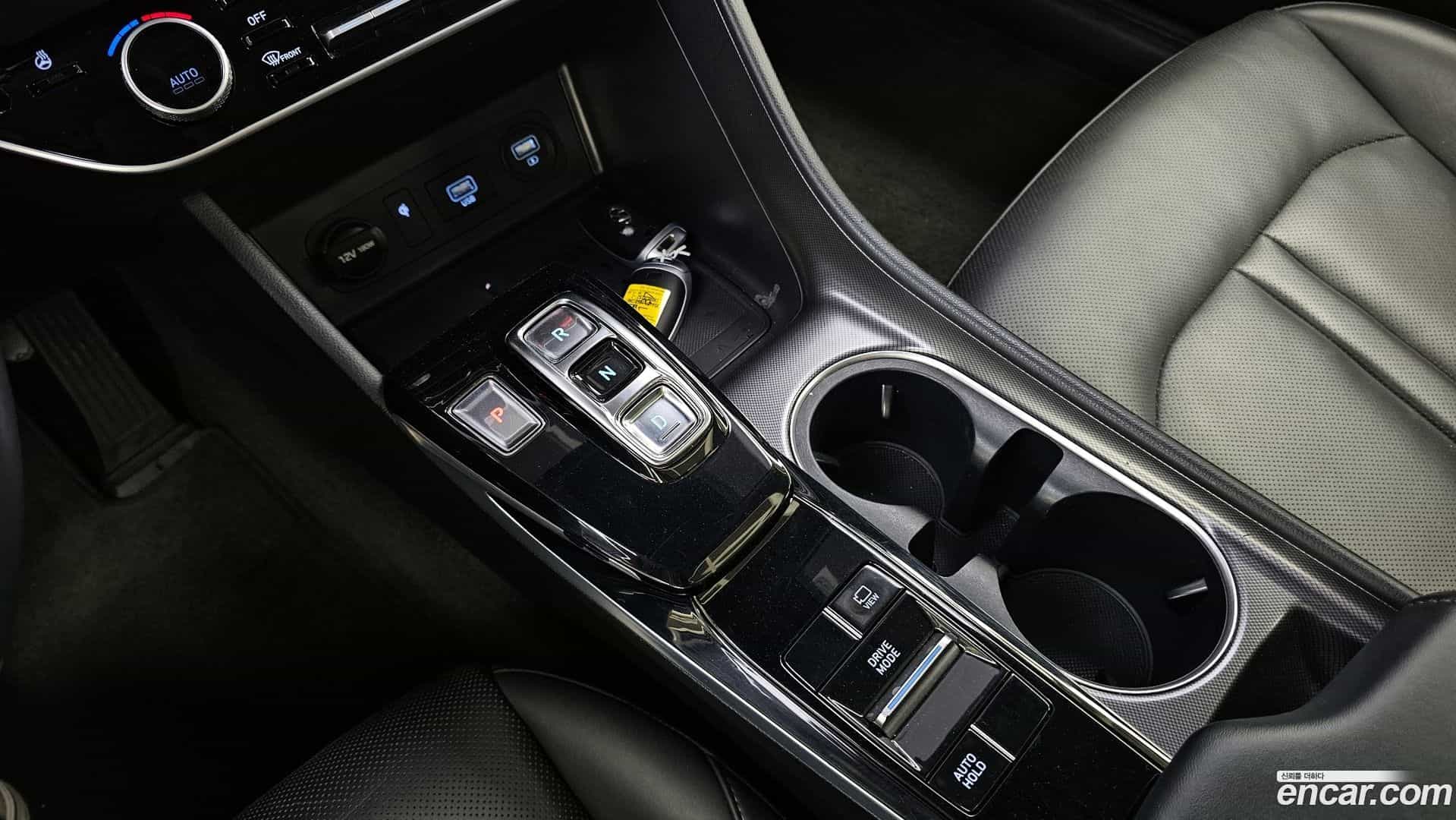 Sonata Hyundai 2019.3-INNER-009