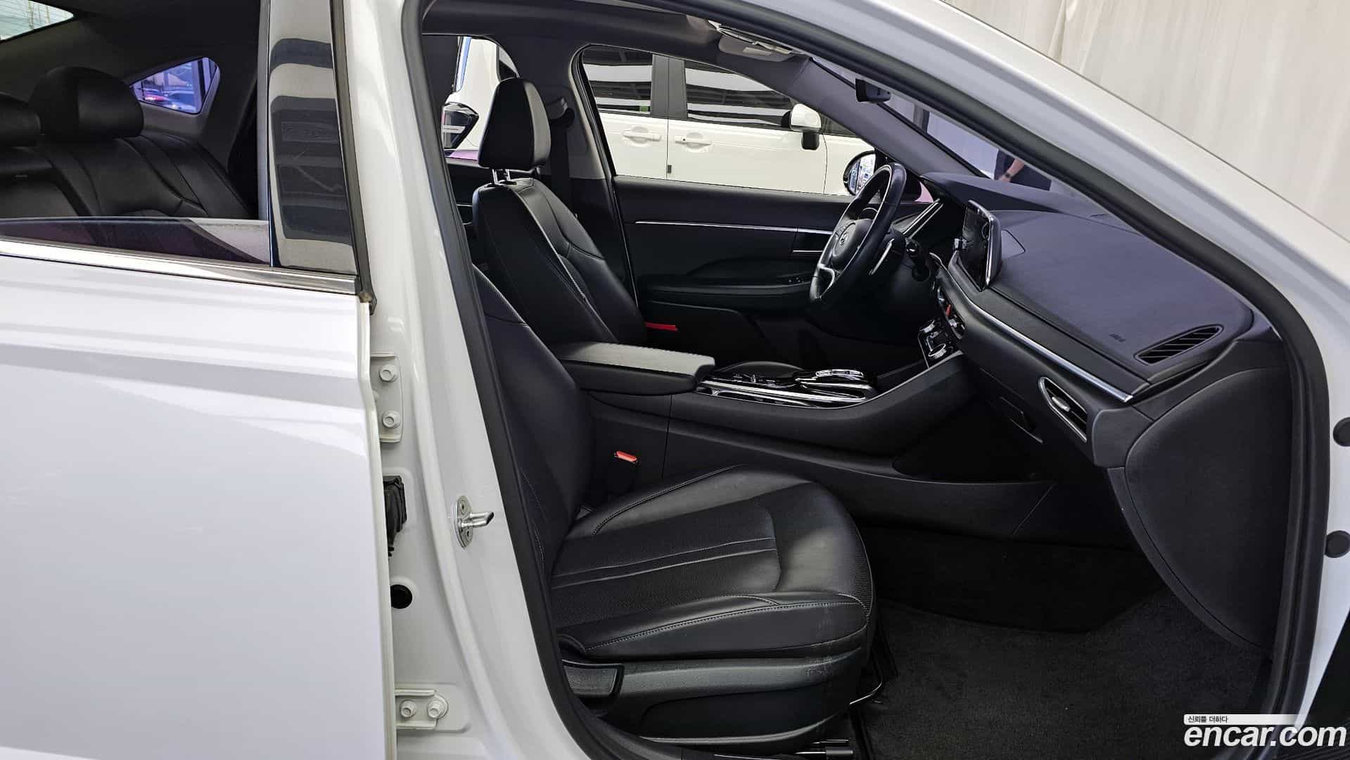 Sonata Hyundai 2019.3-OPTION-015