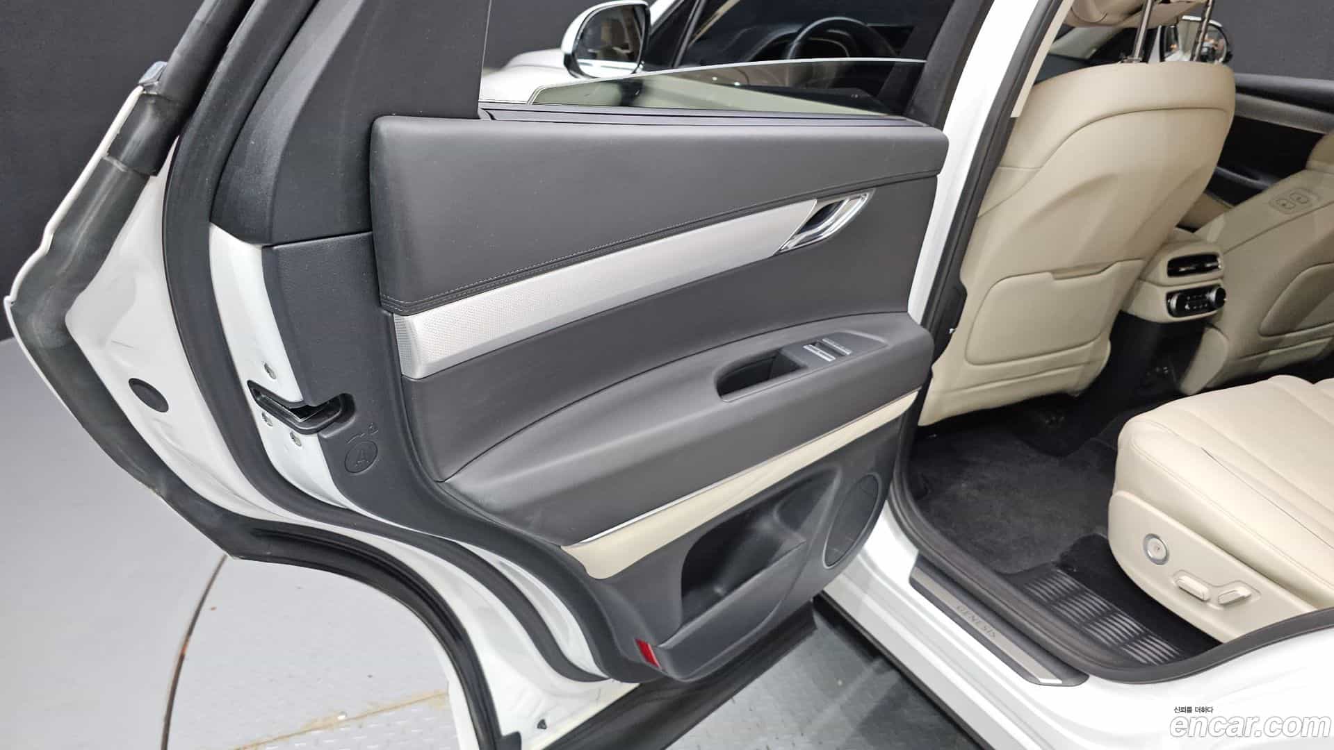 GV80 Genesis 2022.1-INNER-035