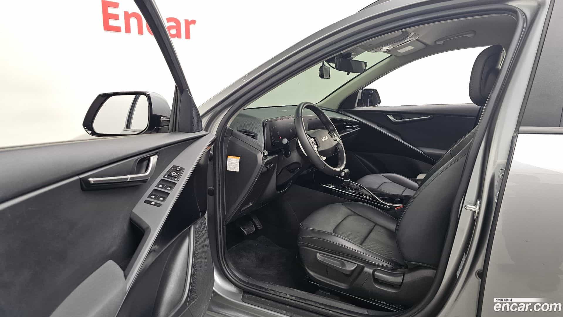 Niro Kia 2022.3-INNER-010