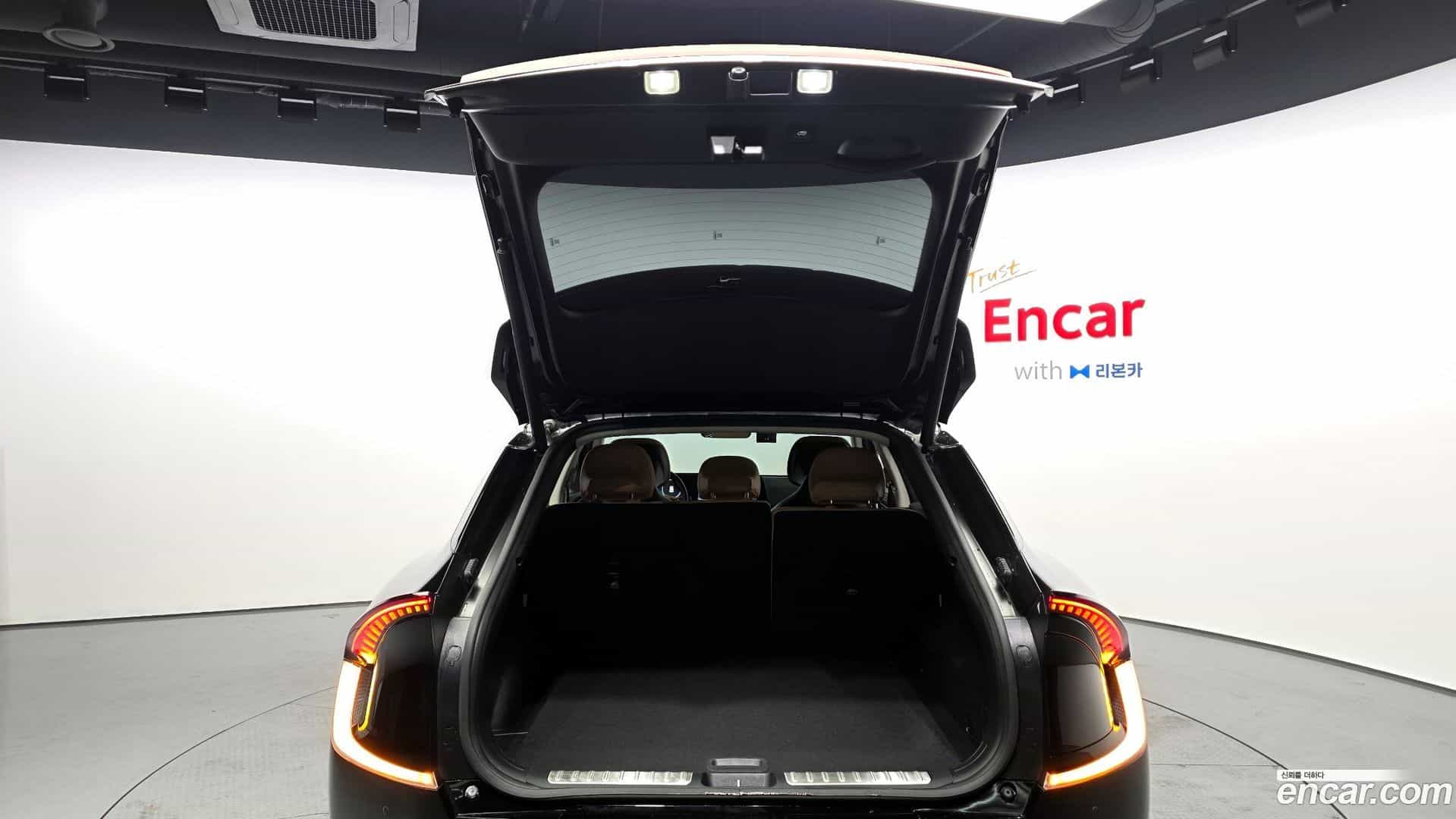 EV6 Kia 2023.3-OPTION-048