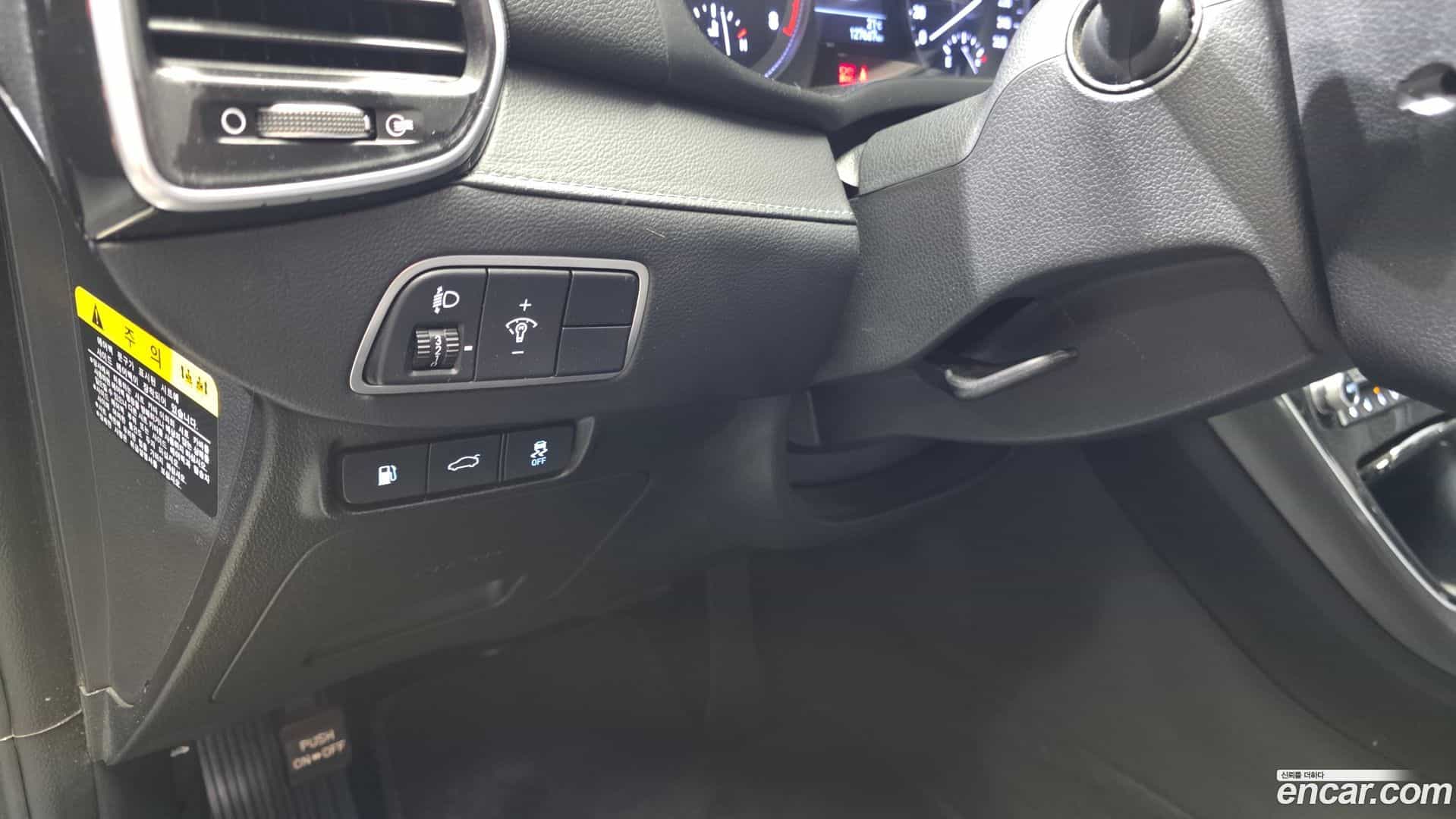 Grandeur Hyundai 2018.10-OPTION-023