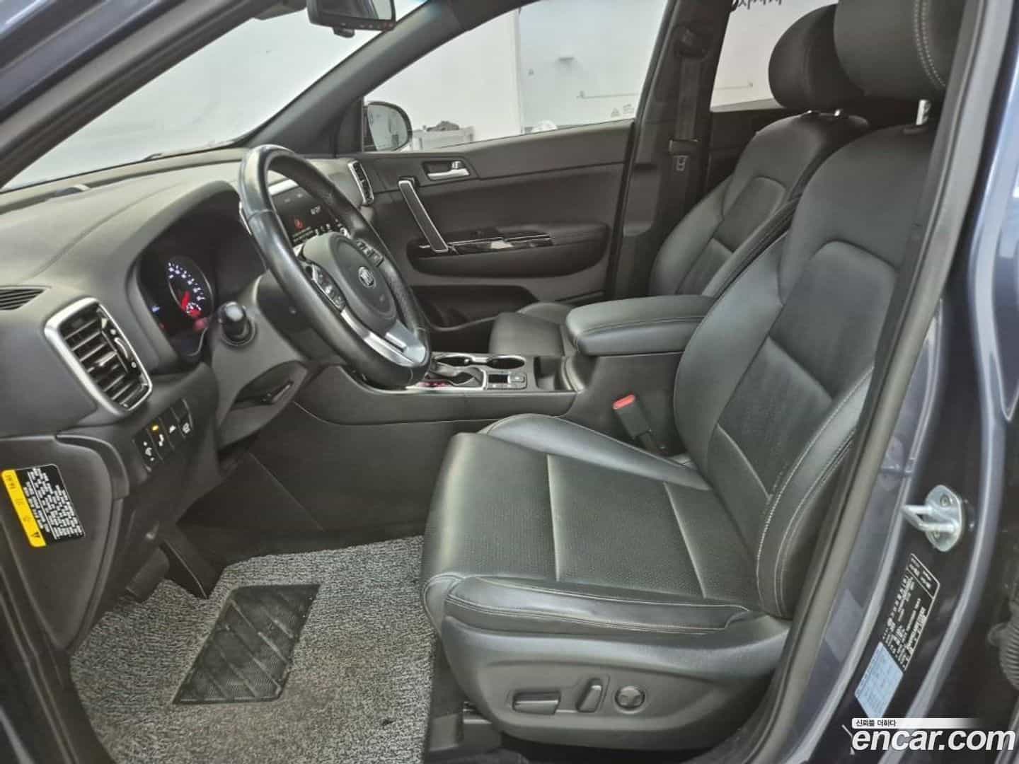 Sportage Kia 2019.5-OPTION-015