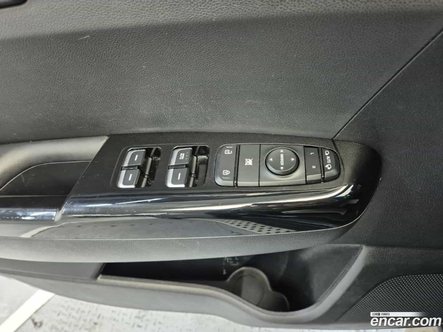 Sportage Kia 2019.5-OPTION-021
