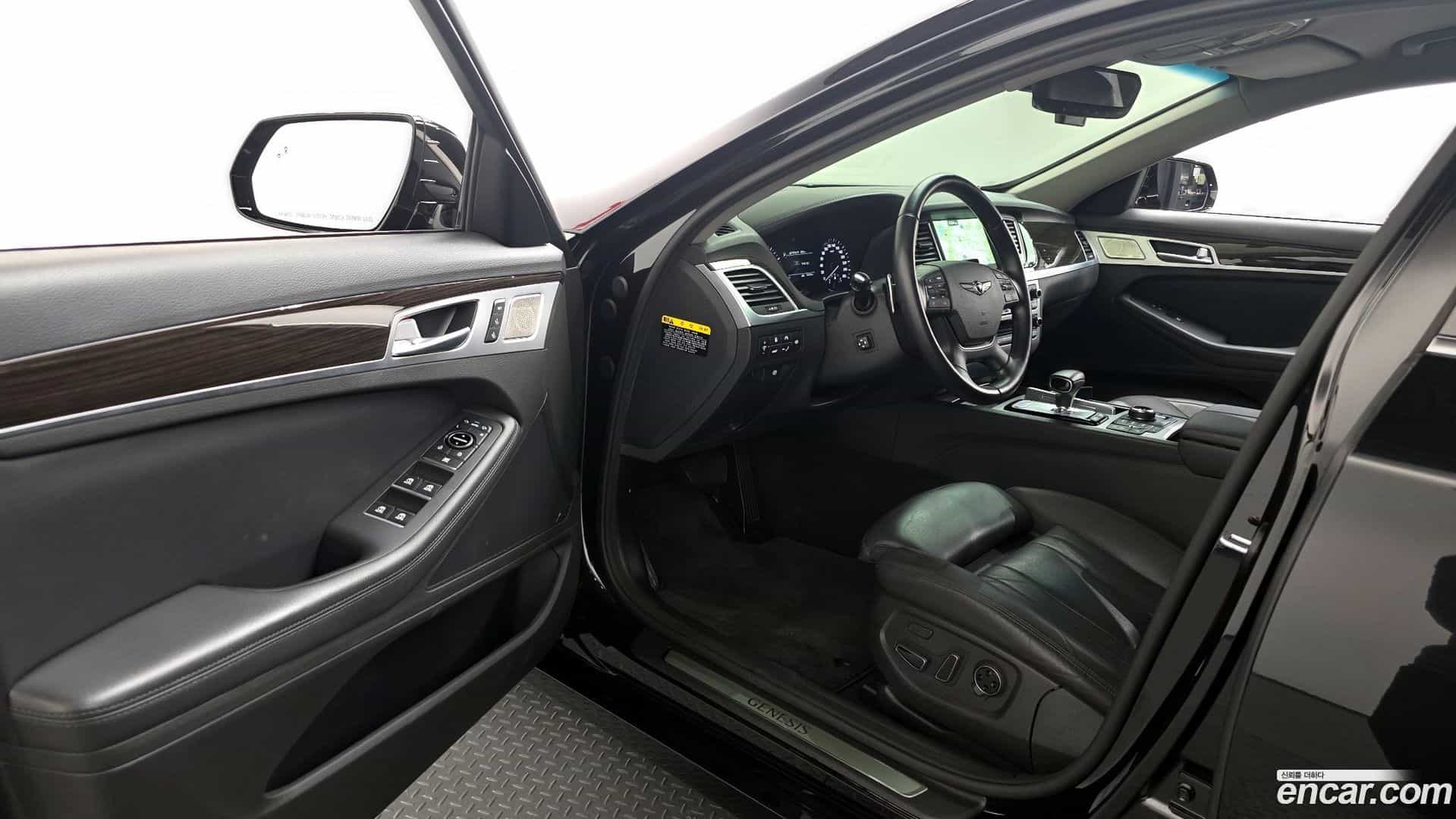 G80 Genesis 2017.8-INNER-010
