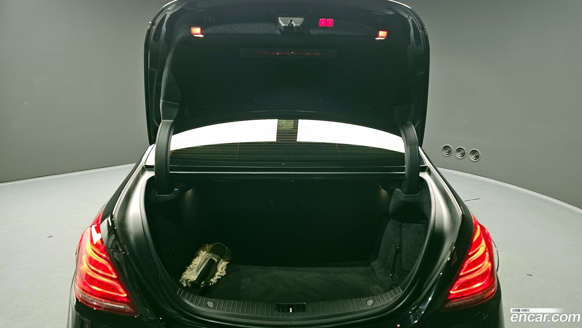 Main__Slider__Photo:S-Class Mercedes-Benz 2016.5-19