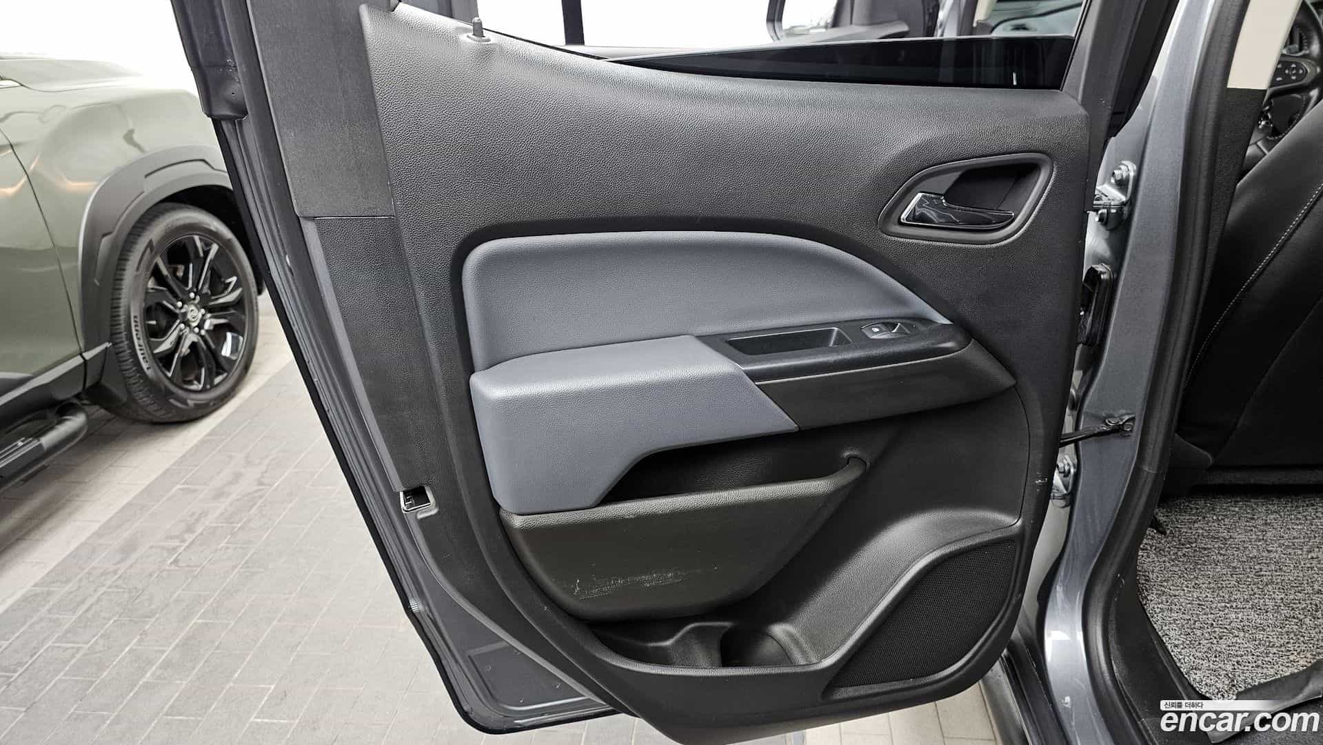 Colorado Chevrolet 2021.0-INNER-035
