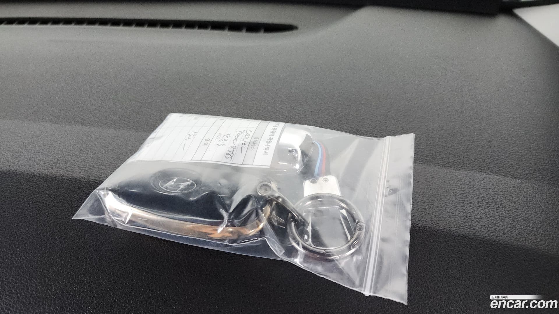 Main__Slider__Photo:Staria Hyundai 2023.3-15