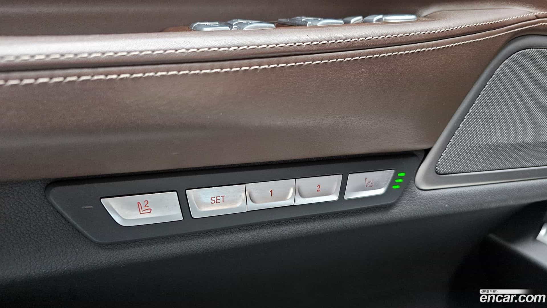 7-Series BMW 2017.0-OPTION-023