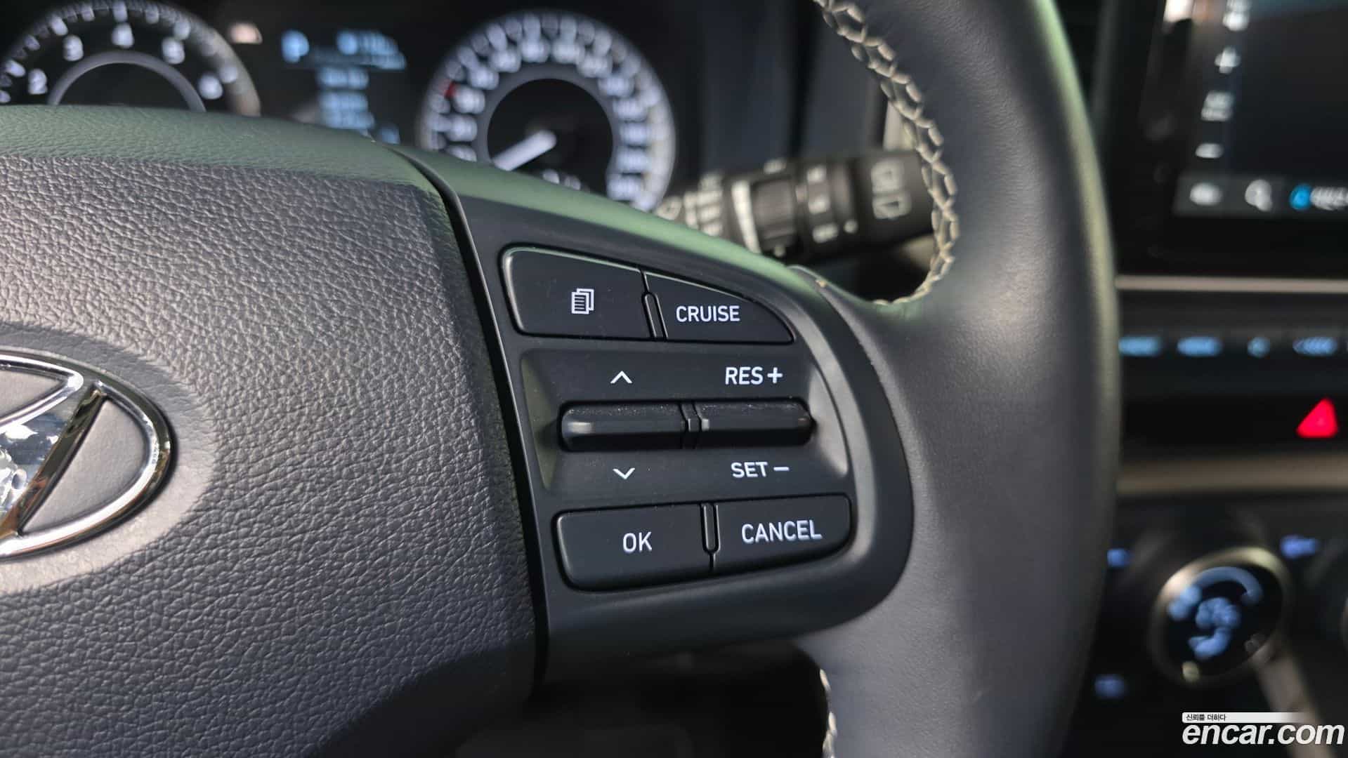 Venue Hyundai 2022.1-OPTION-041