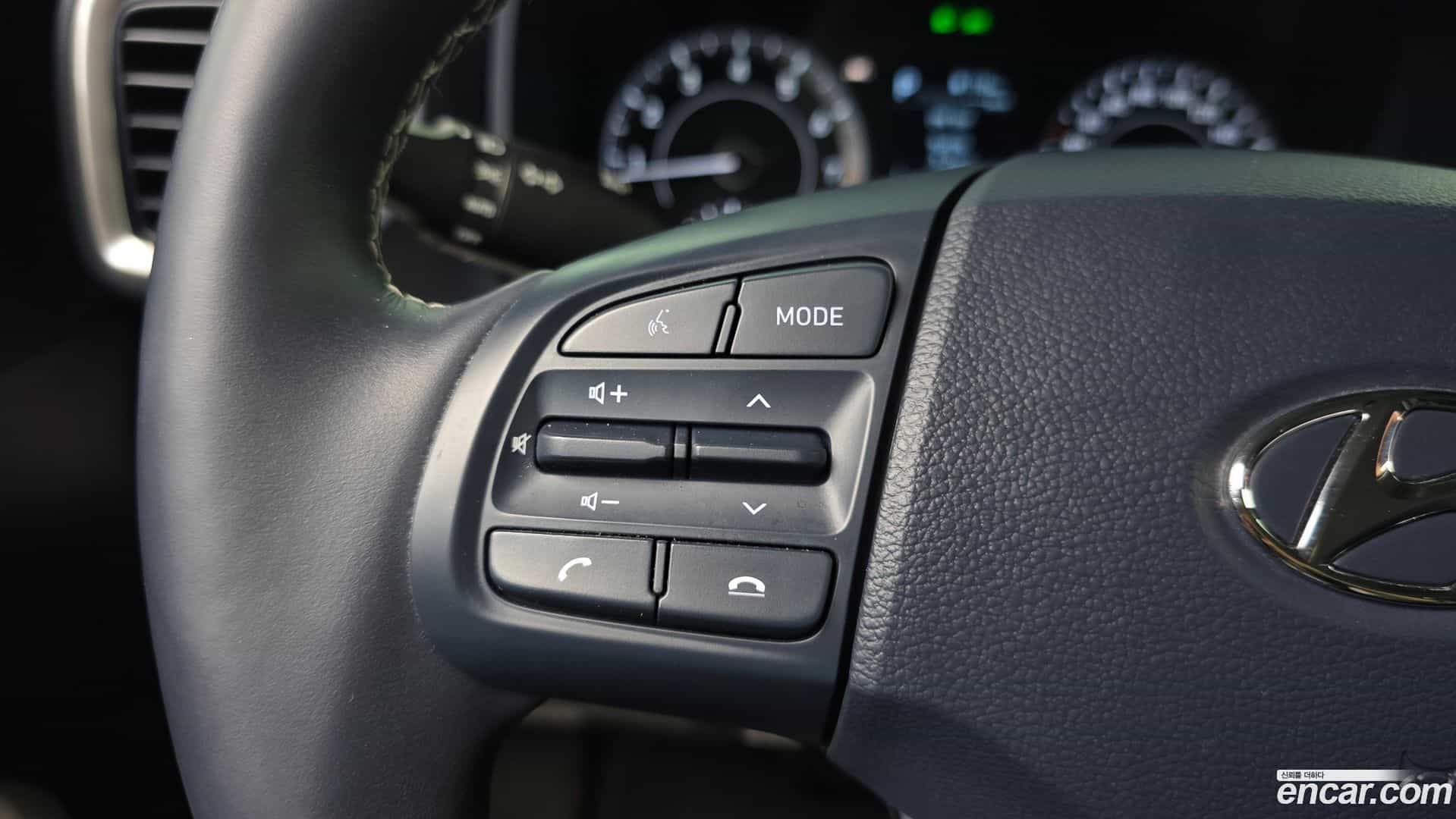 Venue Hyundai 2022.1-OPTION-045