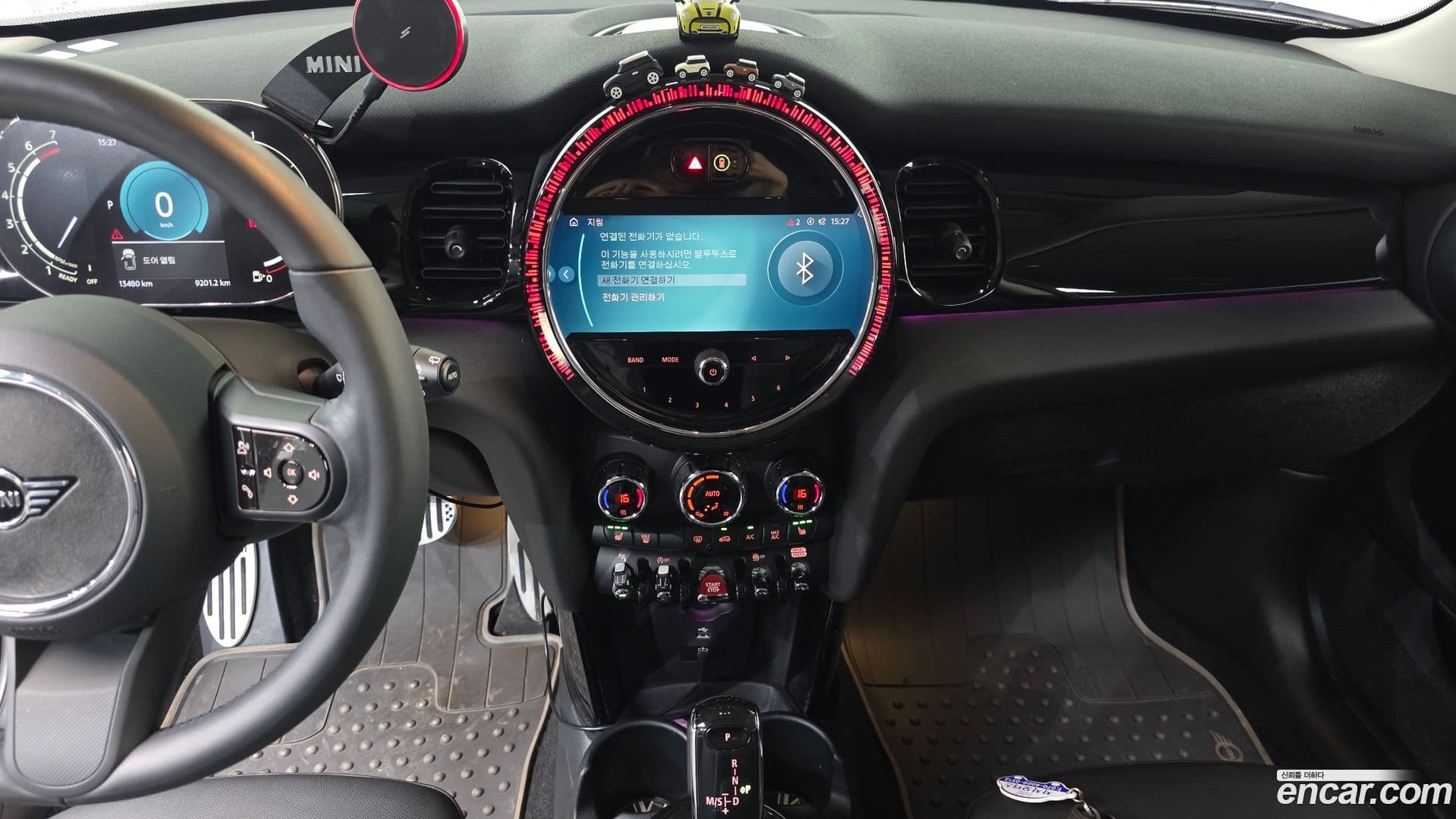 Main__Slider__Photo:Cooper Mini 2023.5-13