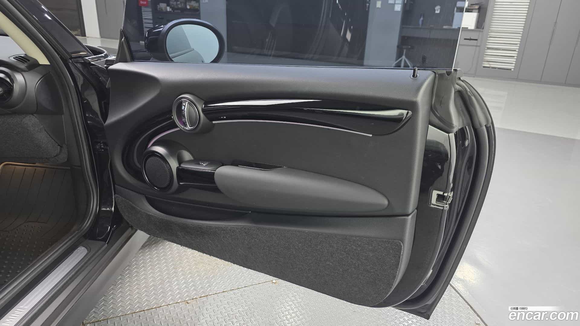 Cooper Mini 2023.5-INNER-035