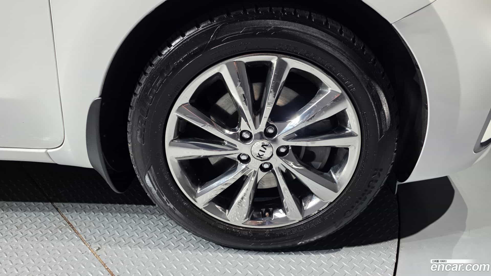 Canival Kia 2019.1-OUTER-031