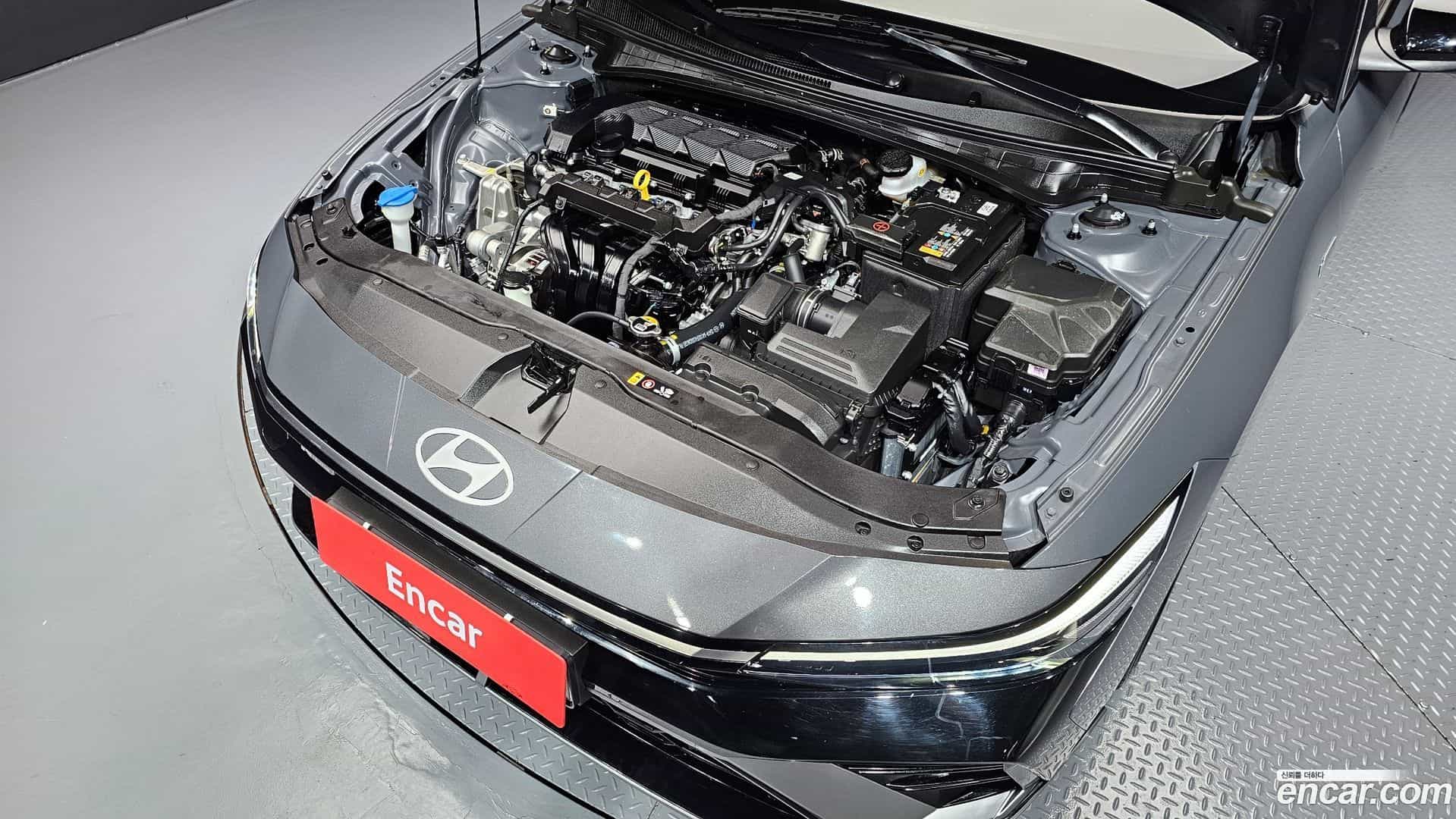 AVANTE Hyundai 2024.5-OUTER-006