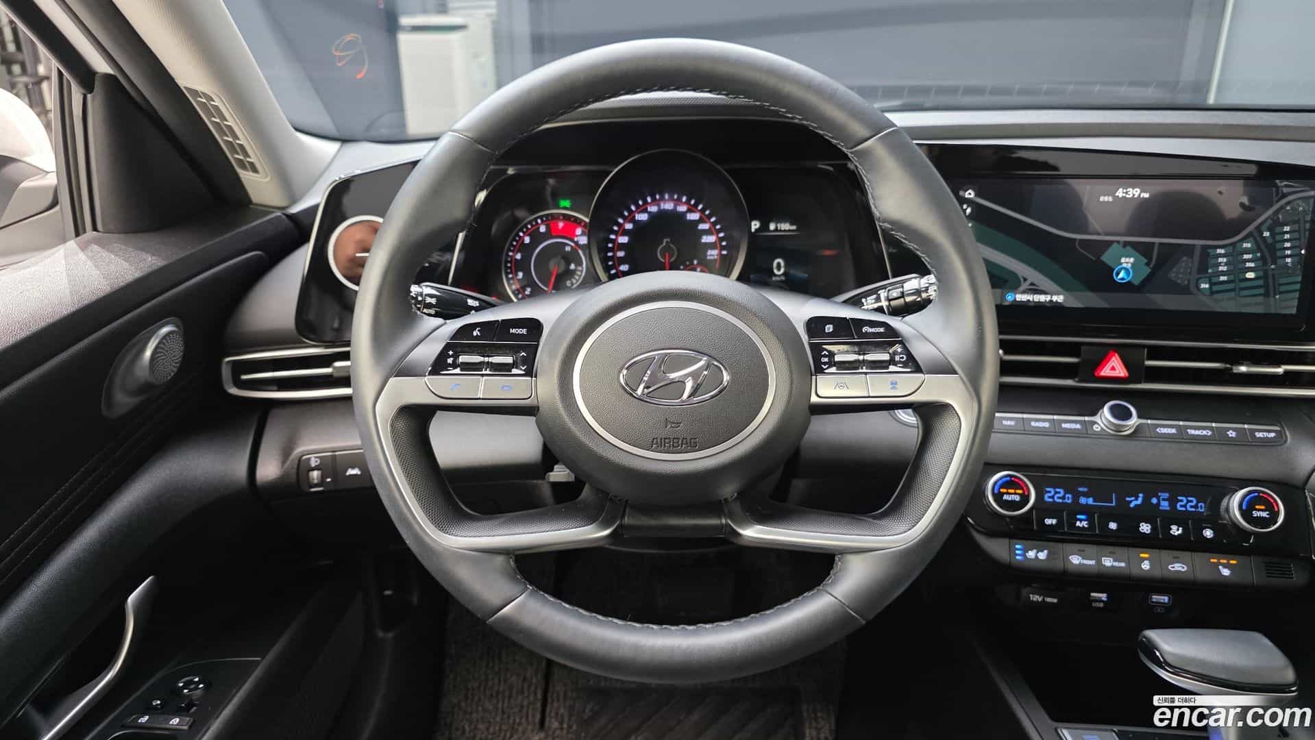 AVANTE Hyundai 2021.3-OPTION-018