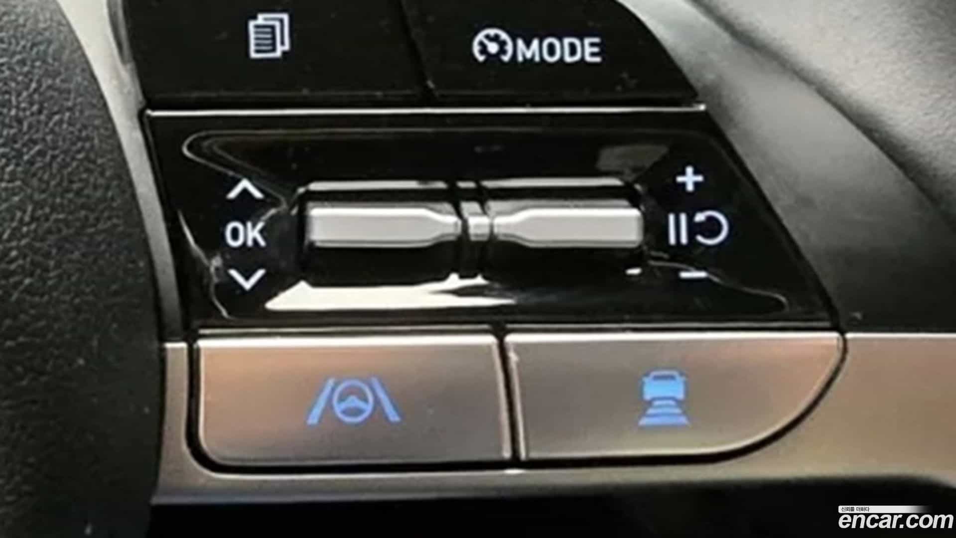 AVANTE Hyundai 2021.3-OPTION-019