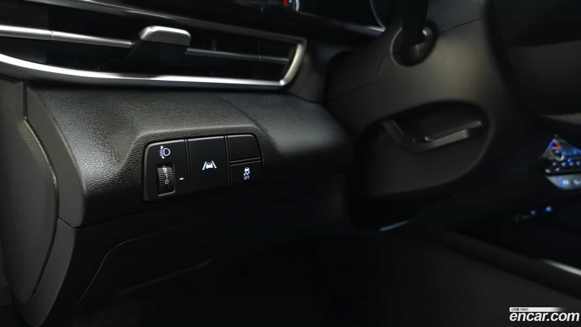AVANTE Hyundai 2021.3-OPTION-021