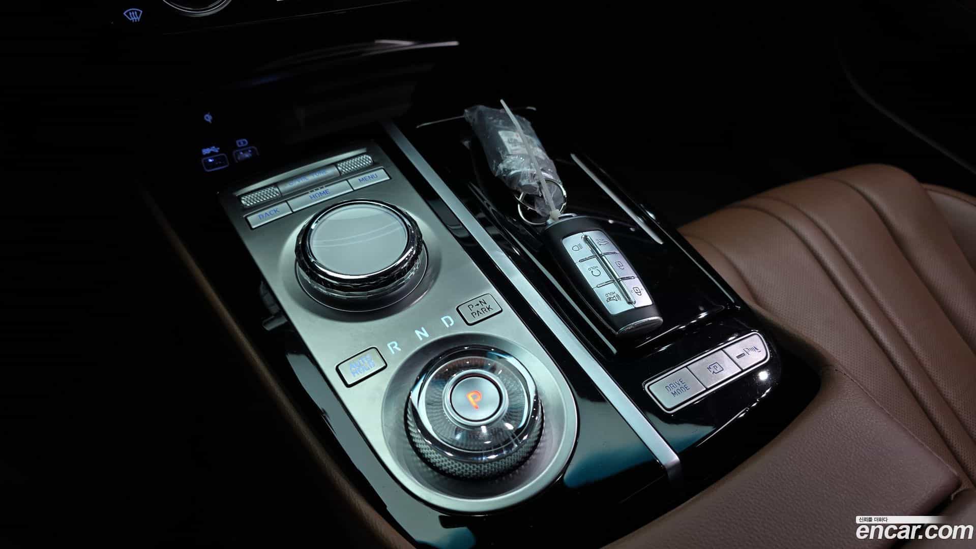G80 Genesis 2023.3-INNER-009
