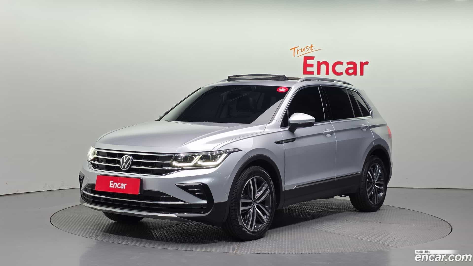 Tiguan Volkswagen 2023.11-OUTER-001