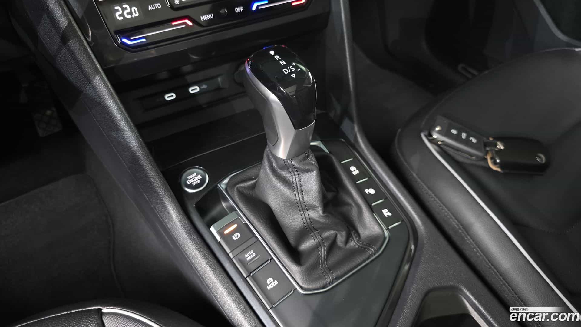 Tiguan Volkswagen 2023.11-INNER-009