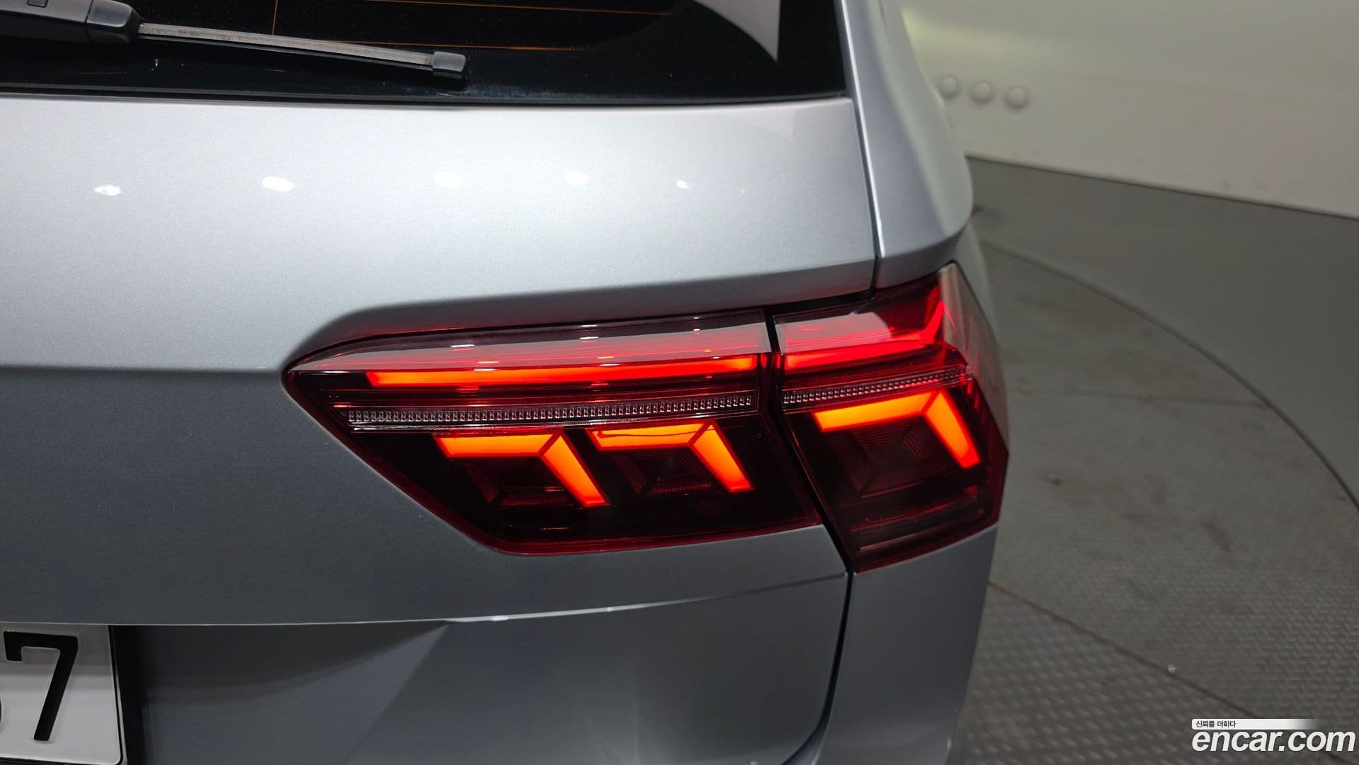 Main__Slider__Photo:Tiguan Volkswagen 2023.11-22