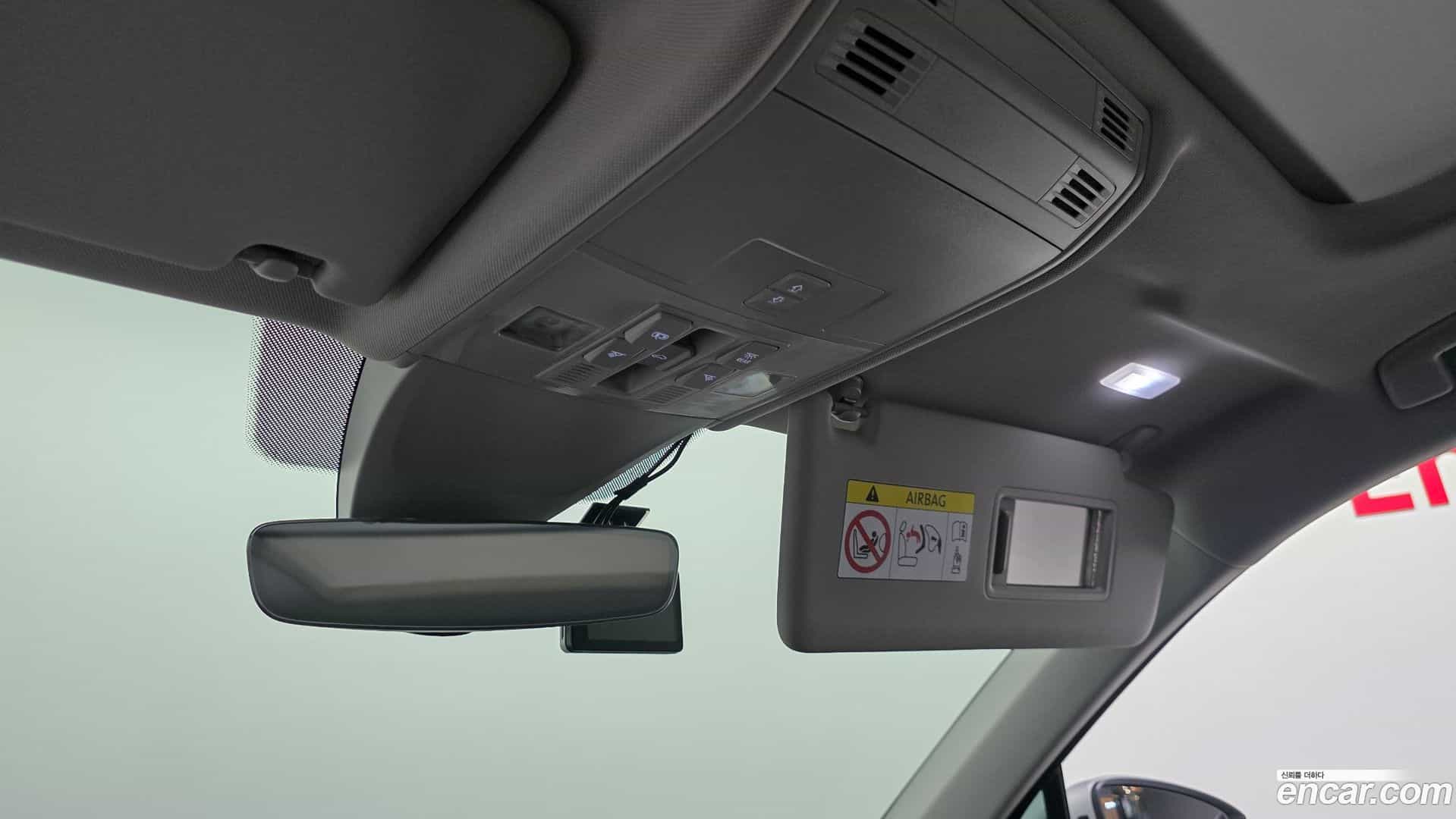 Tiguan Volkswagen 2023.11-OPTION-042
