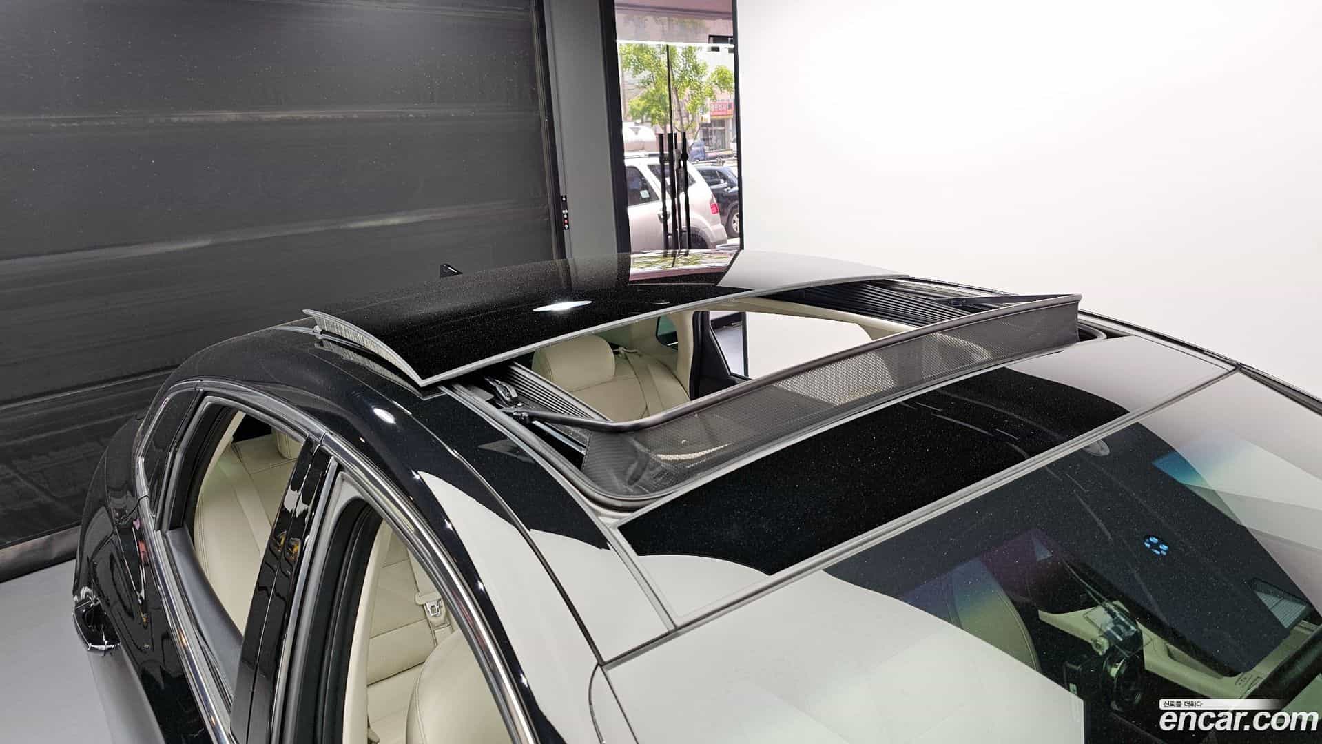 Grandeur Hyundai 2022.3-OUTER-006