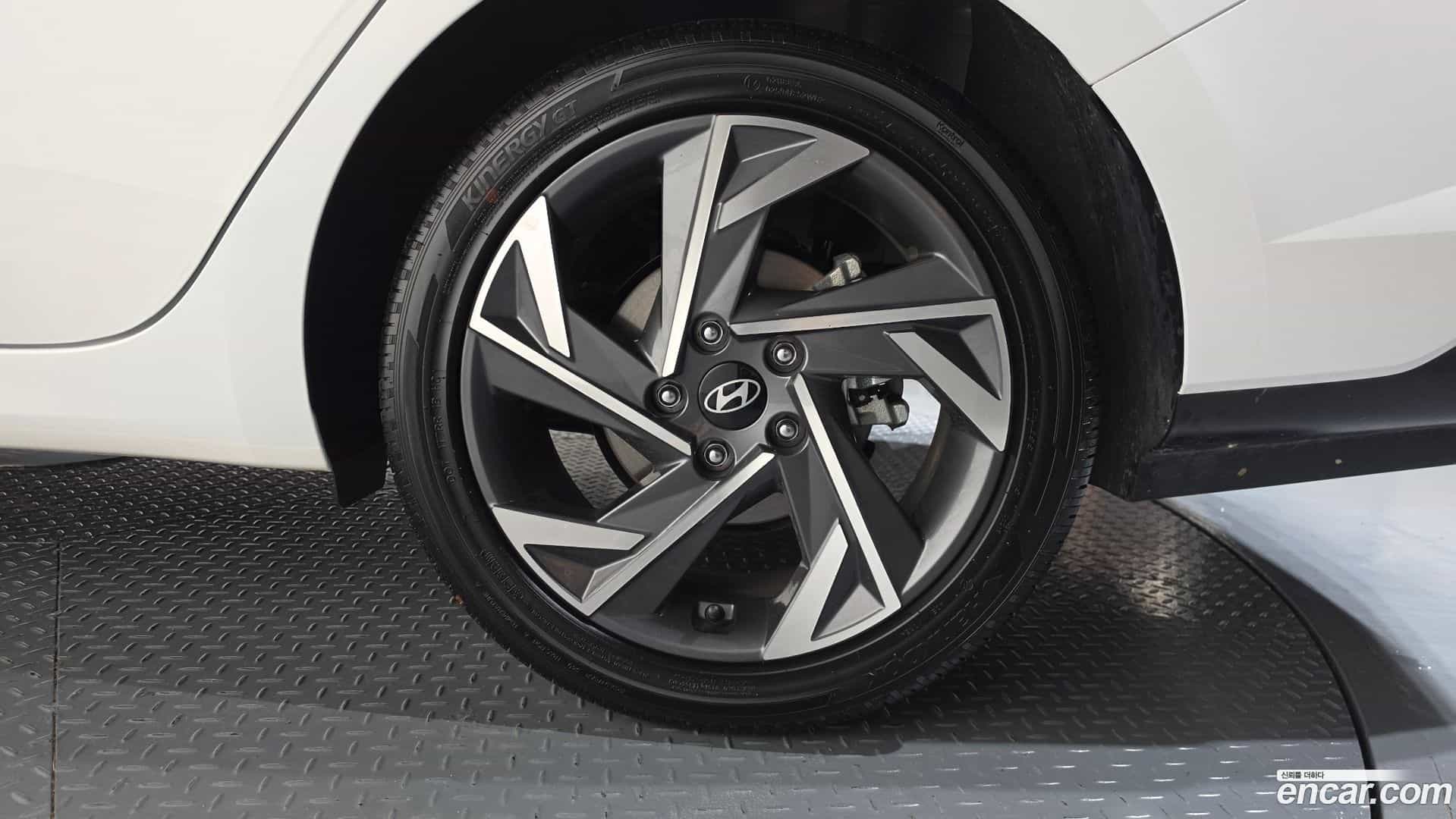 AVANTE Hyundai 2023.9-OUTER-031