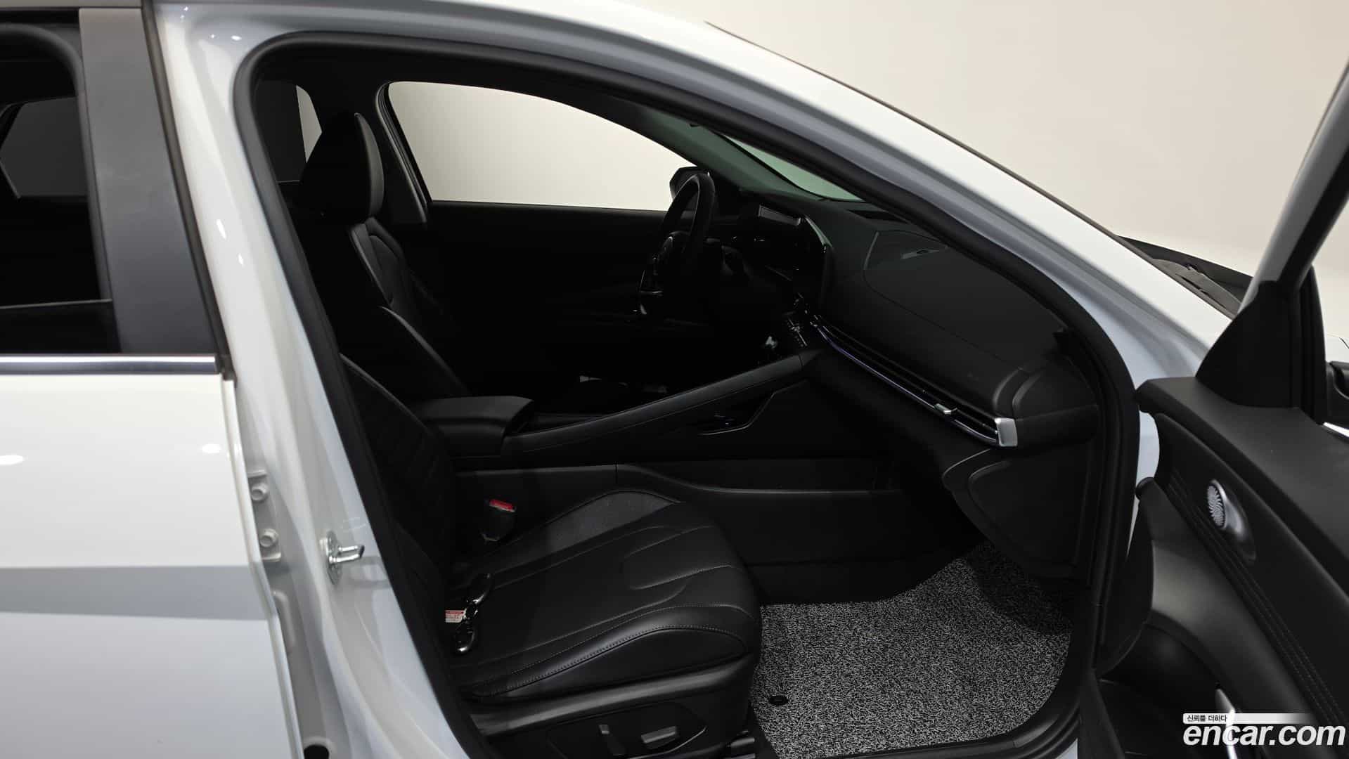 AVANTE Hyundai 2023.9-INNER-036