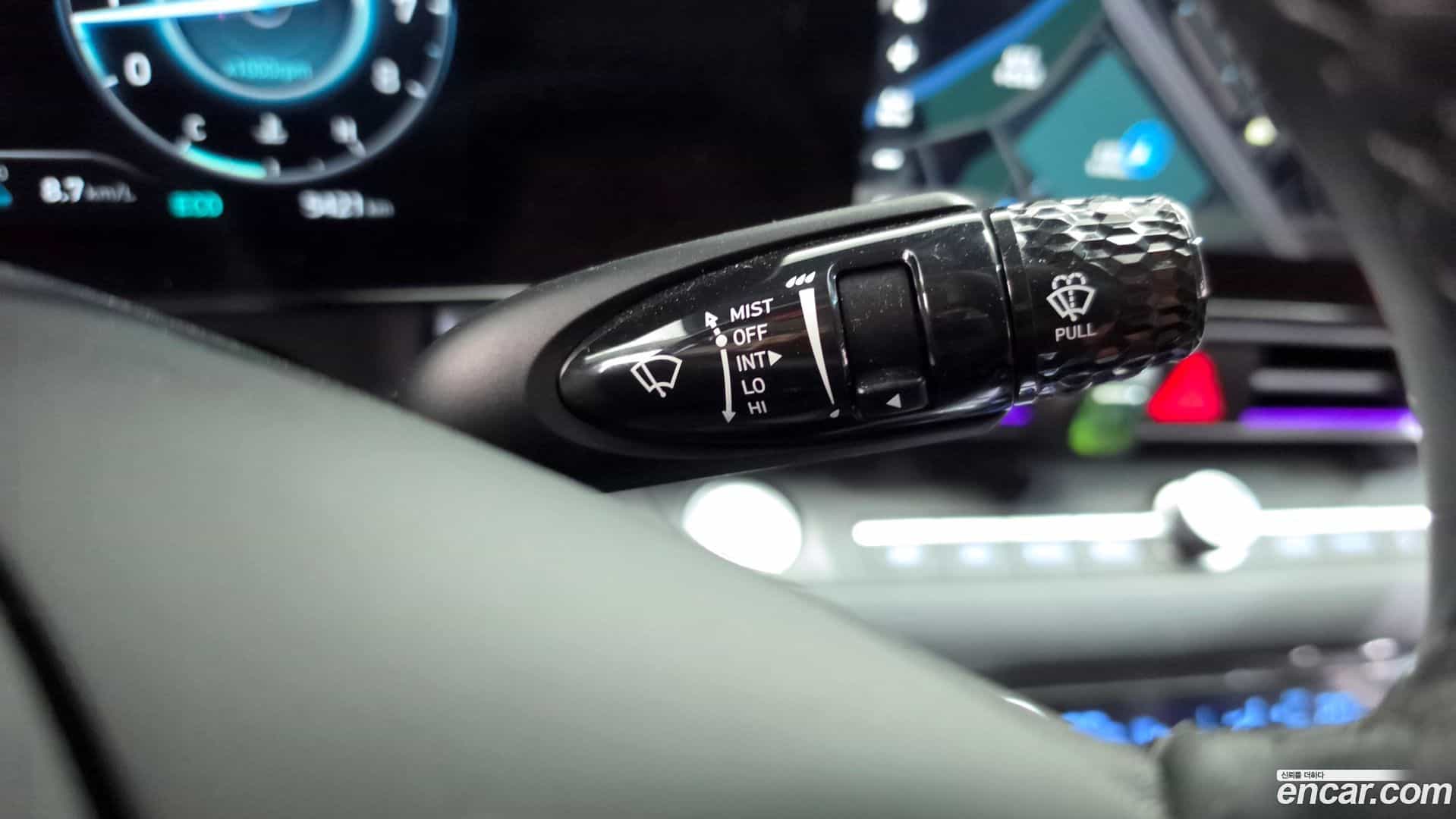 AVANTE Hyundai 2023.9-OPTION-040