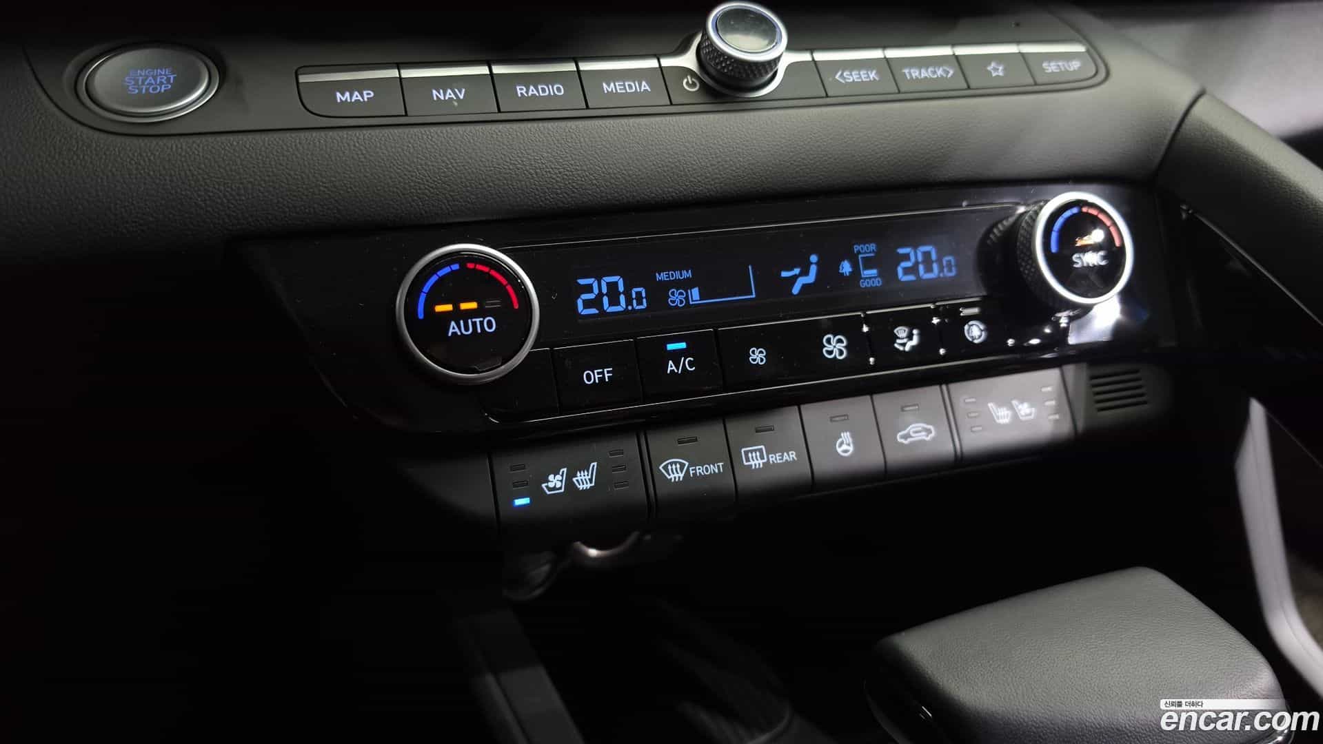 AVANTE Hyundai 2023.9-OPTION-045