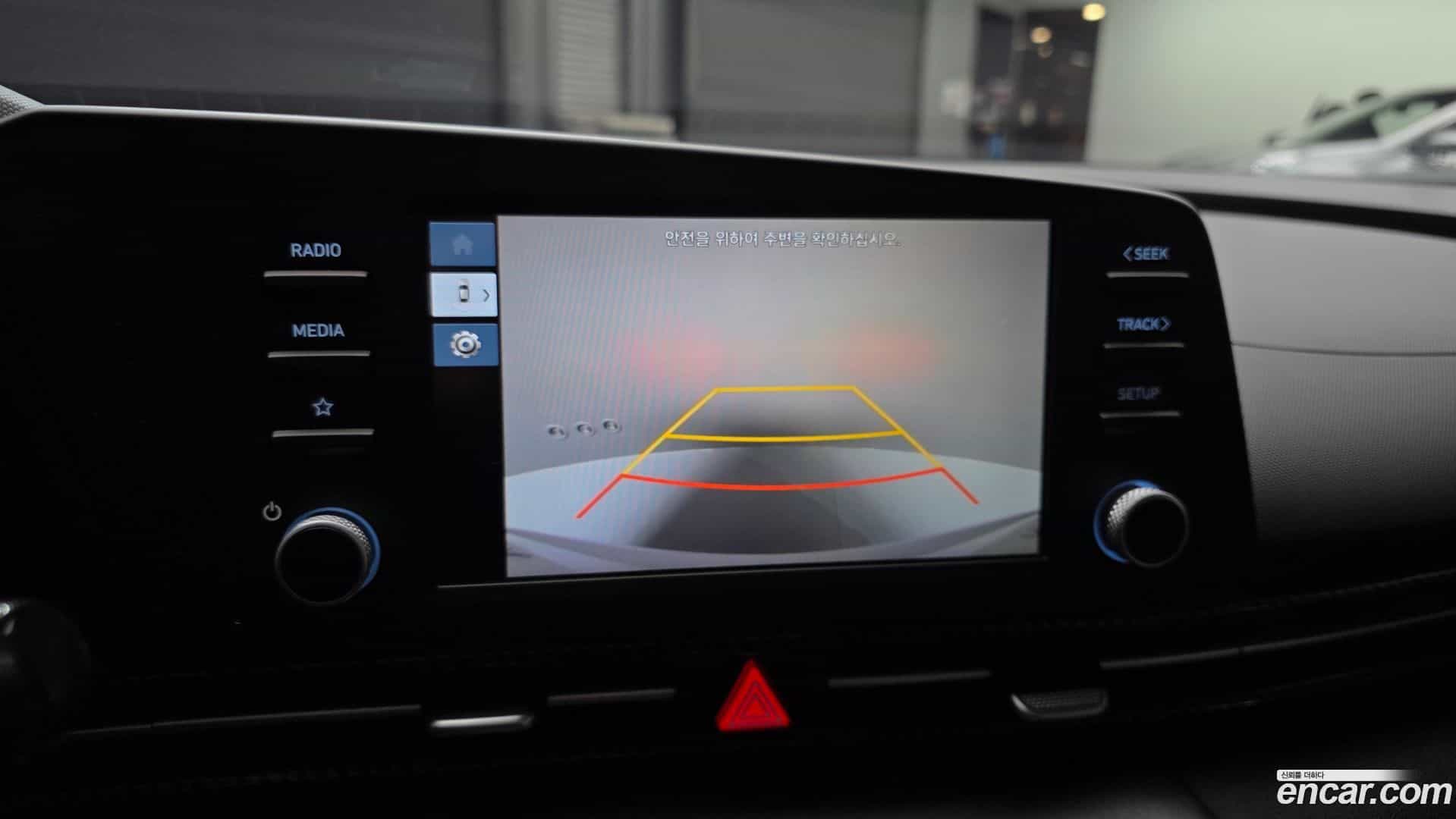 AVANTE Hyundai 2022.3-OPTION-021