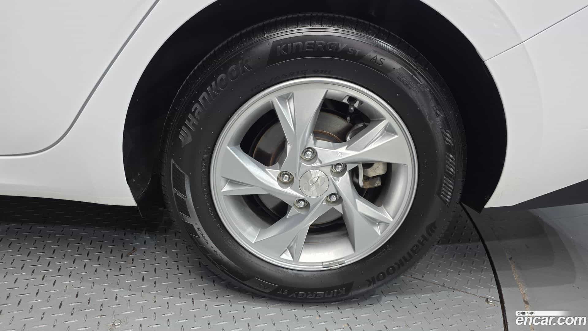 AVANTE Hyundai 2022.3-OUTER-031